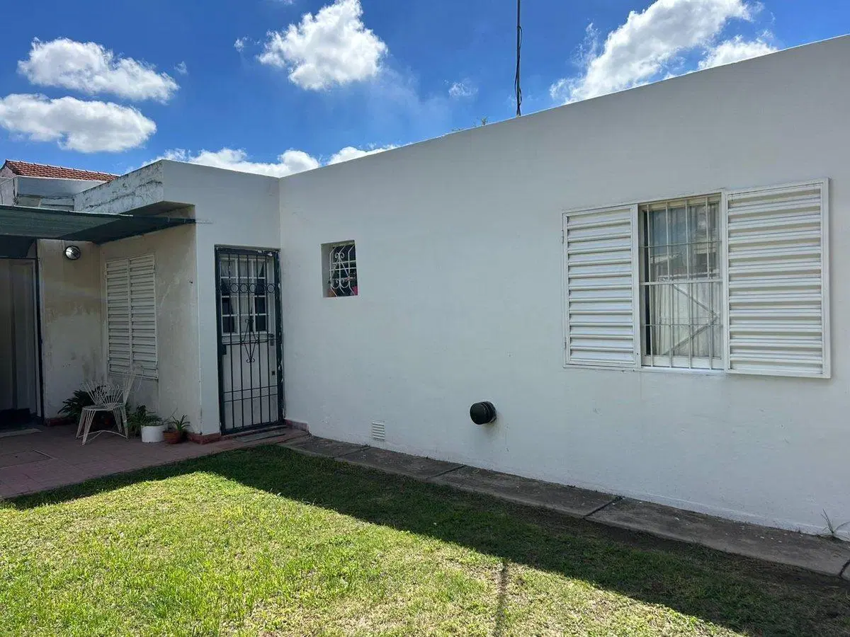 VENTA CASA EN EMPALME 2 DORMITORIOS APTA CREDITO 8