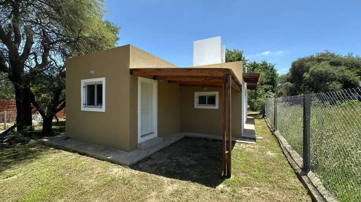 VENTA CASA 2 DORMITORIOS EN COMUNA SAN ROQUE 8