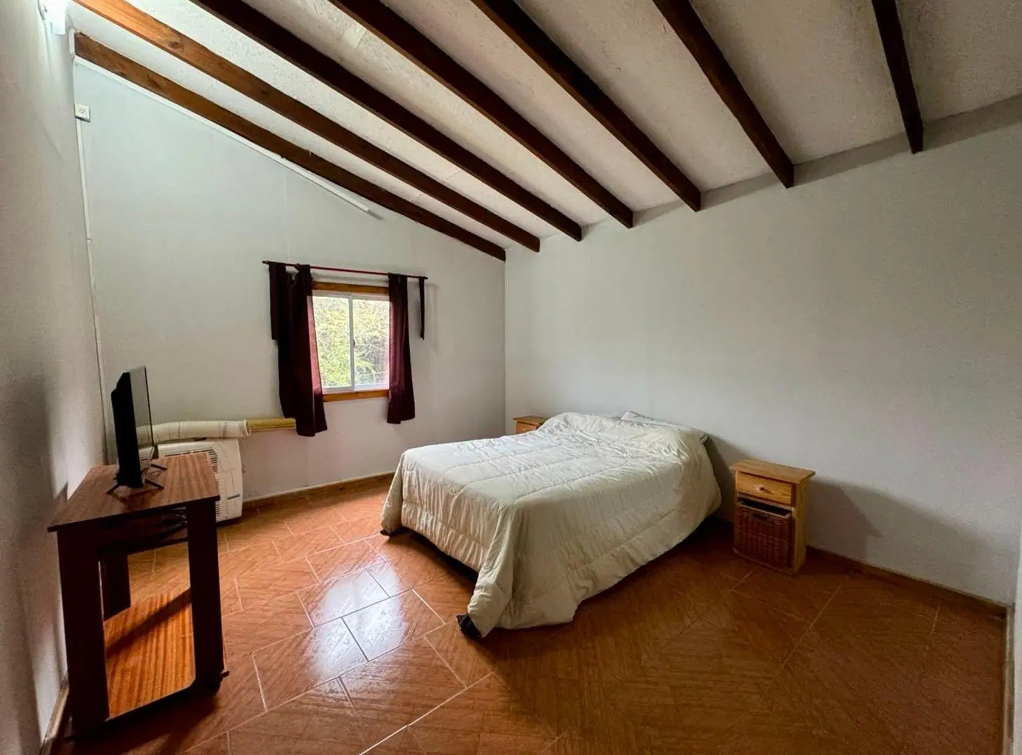 VENTA CASA 2 DORMITORIOS VISTA SERRANA VGB 8