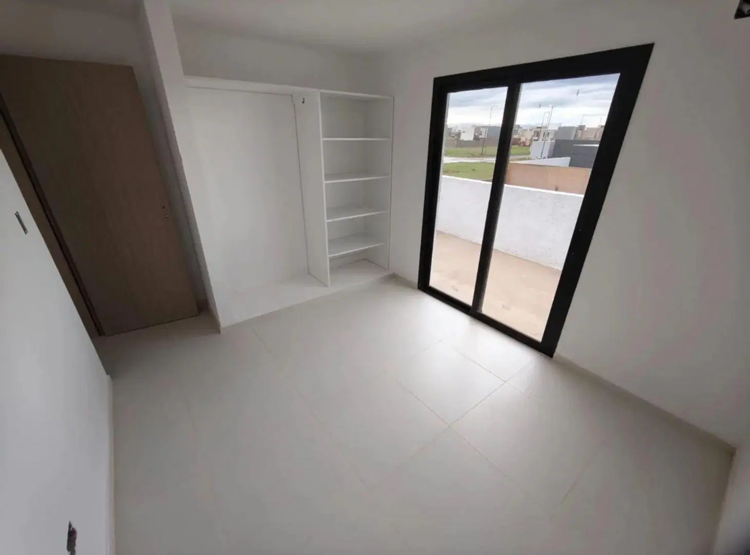 VENTA CASA DUPLEX 3 DORMITORIOS DOCTA NOBU 2