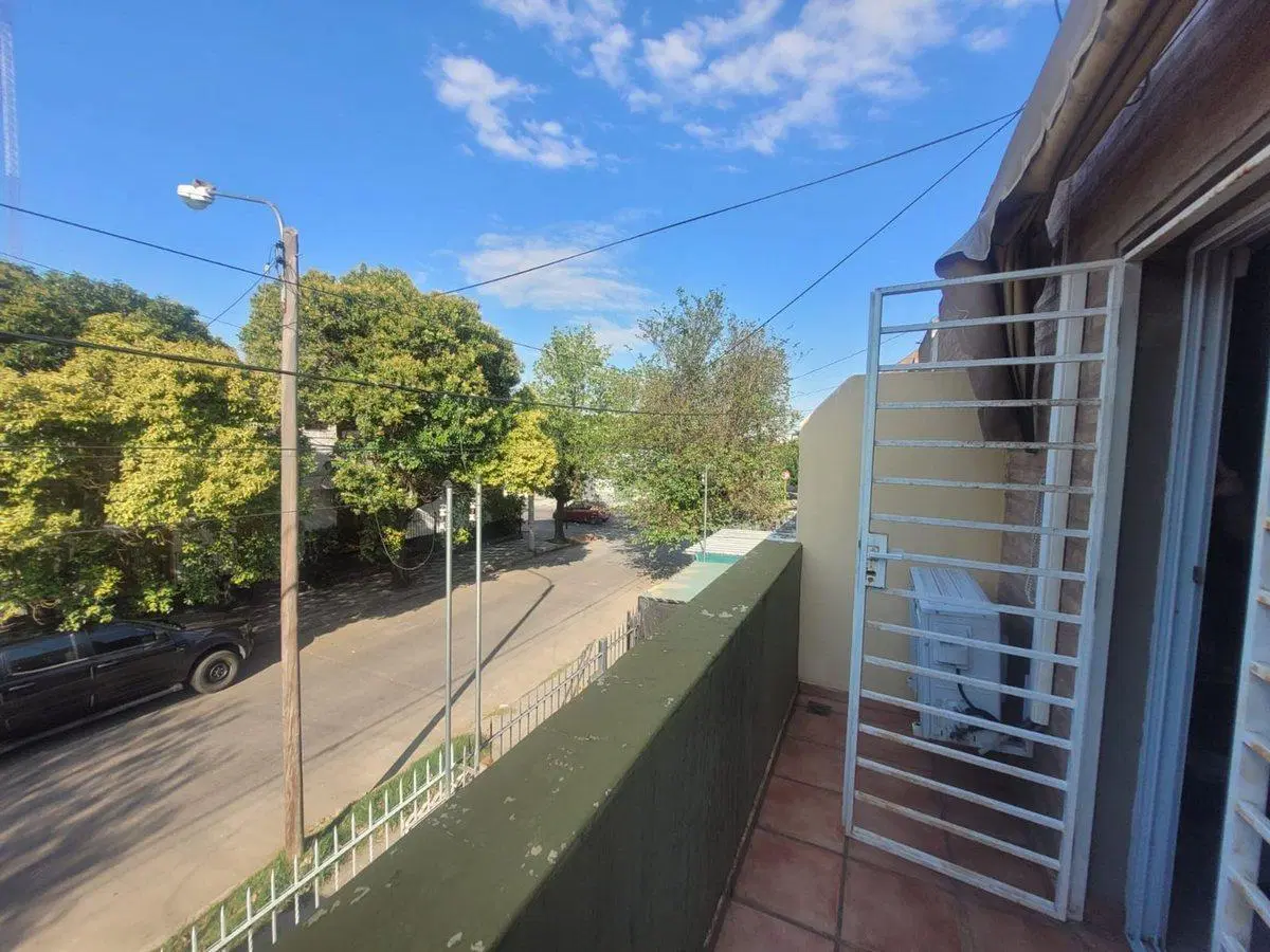 VENTA DUPLEX 3 DORMITORIOS 2 BAÑOS B SAN FRANCISCO 8