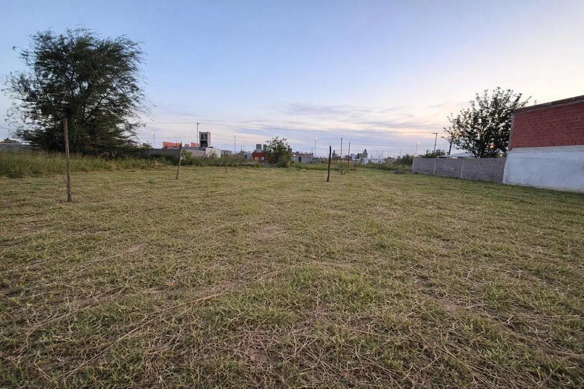 VENTA LOTE VILLA CORNU ESTE  ACEPTA PERMUTA 5
