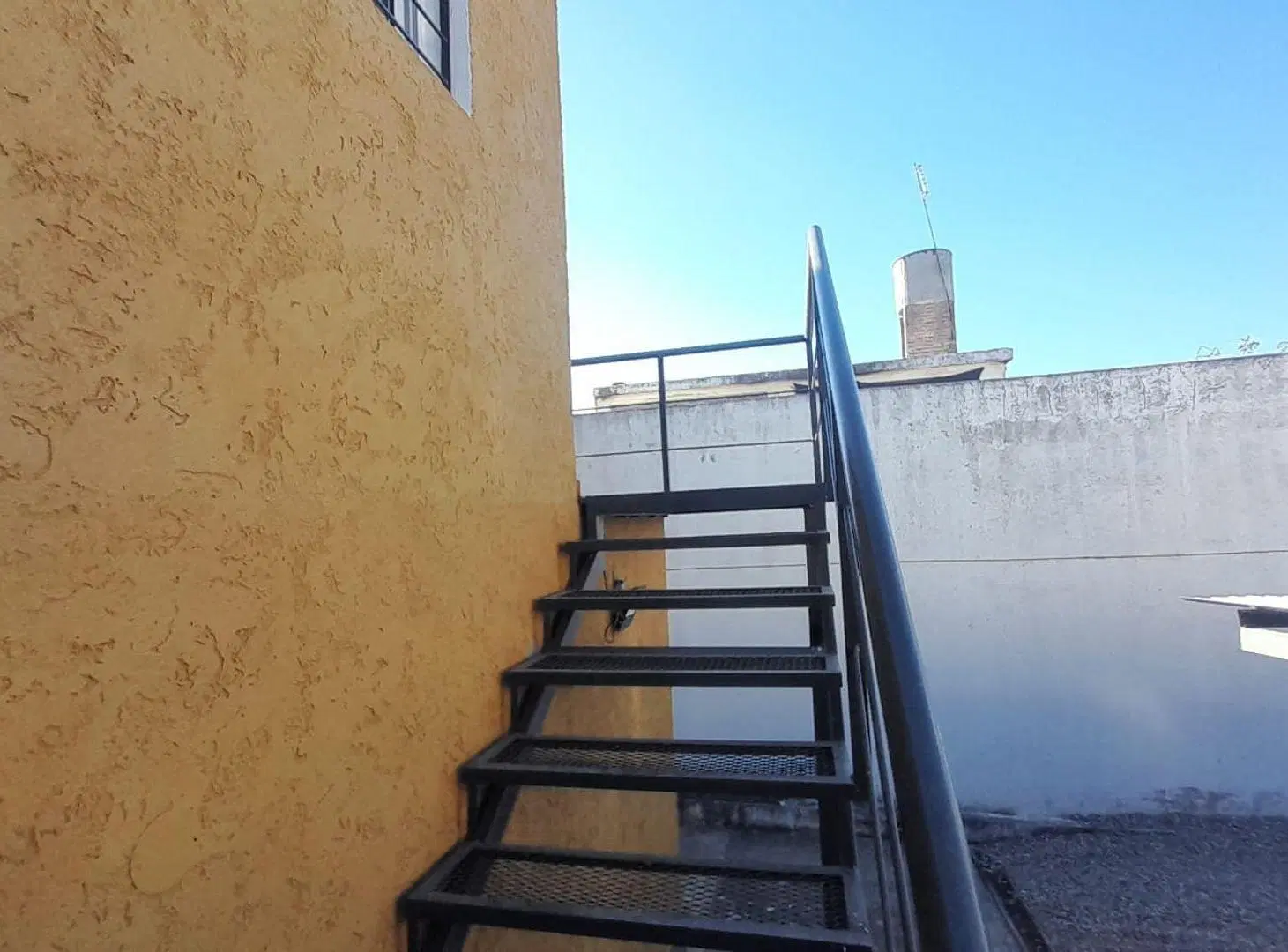 VENTA DEPARTAMENTO 2 DORMITORIOS B ALTA MIRA 2