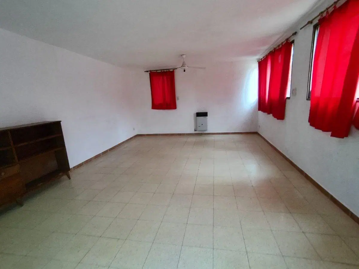 EN VENTA  CASA MAS DPTO EN HUERTA GRANDE 8