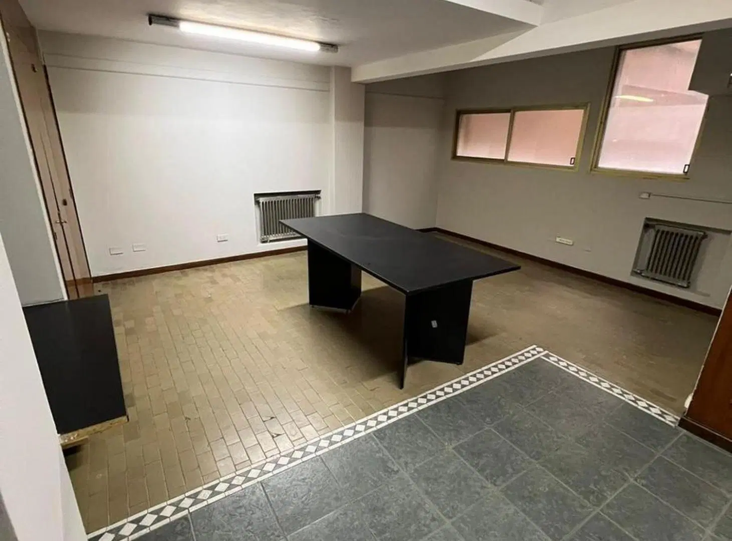 ALQUILER OFICINA 148 M2. EN AV GNRL PAZ. B CENTRO 8