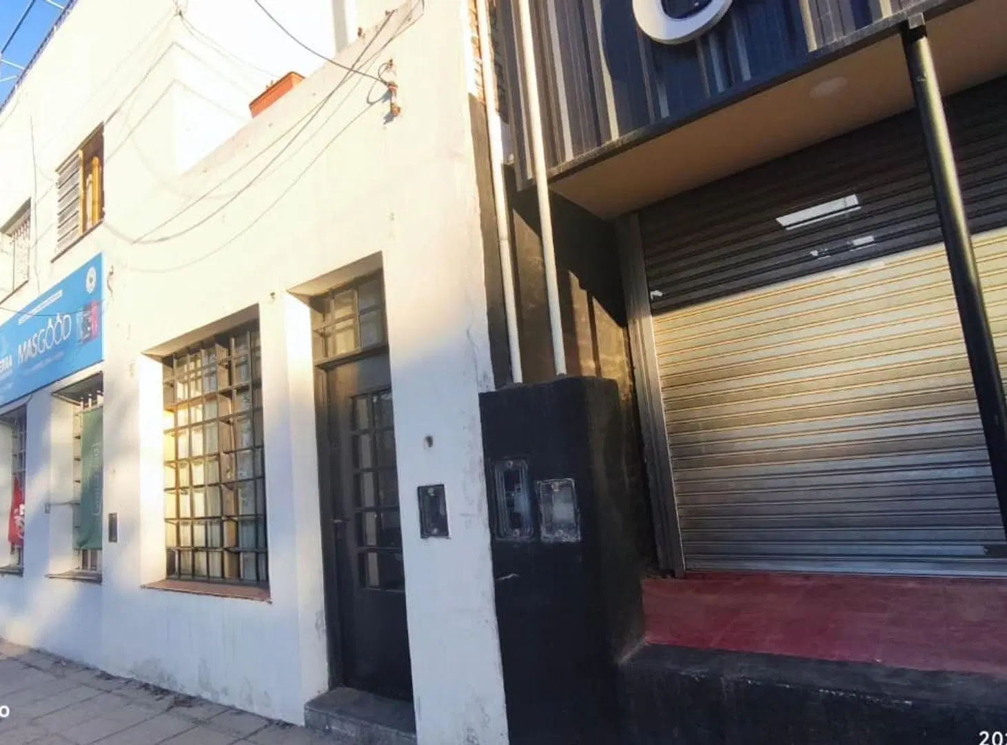 ALQUILER LOCAL COMERCIAL CON BAÑO 5