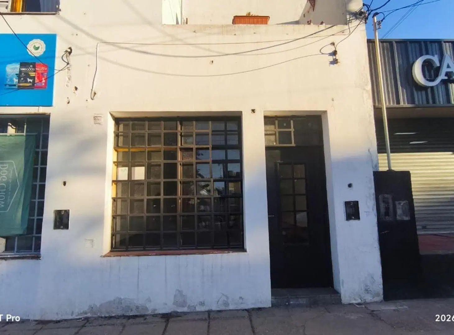 ALQUILER LOCAL COMERCIAL CON BAÑO 2
