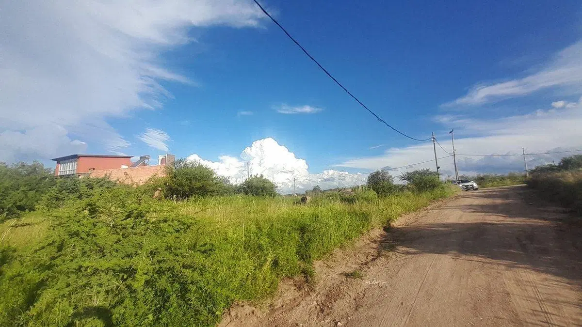 VENTA LOTE TANTI 752 METROS CON ESCRITURA 8