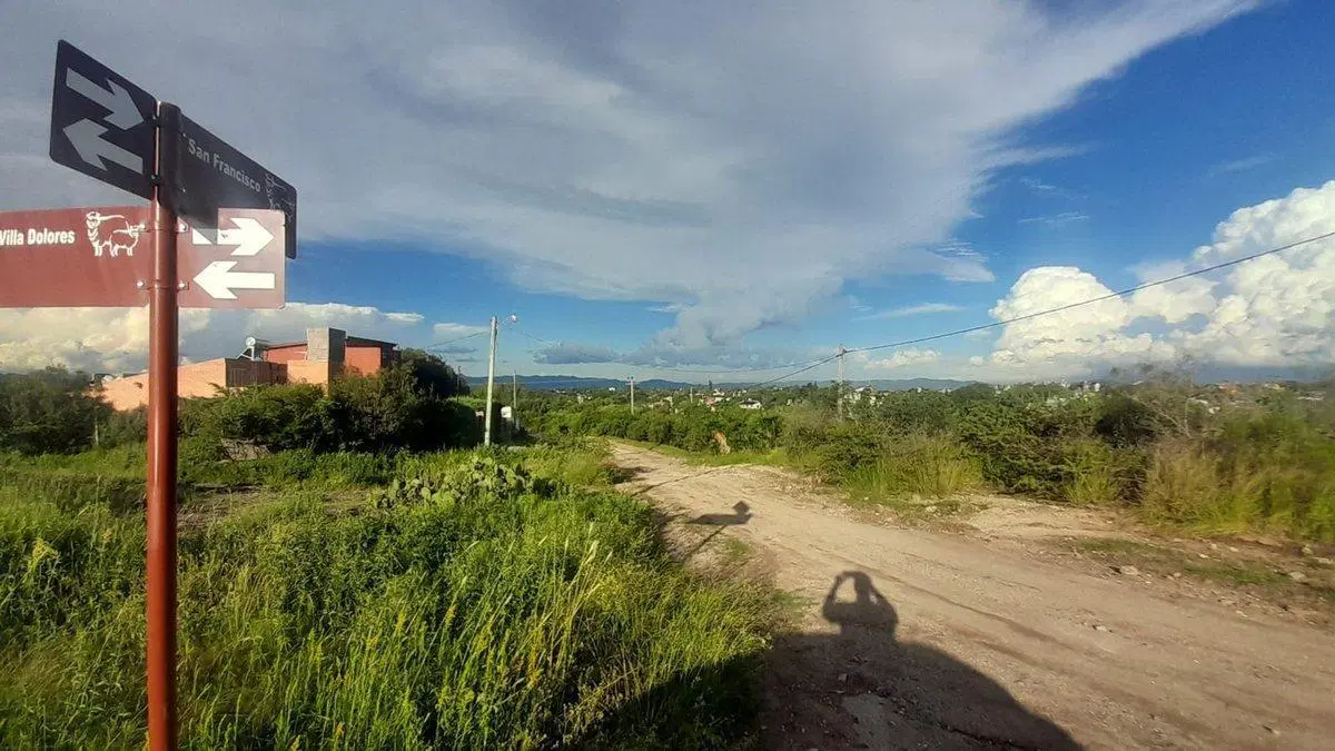 VENTA LOTE TANTI 752 METROS CON ESCRITURA 4