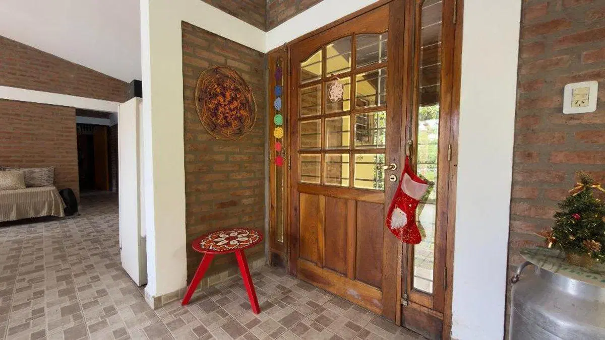 VENTA CASA 2 DORMITORIOS PILETA POTRERO DE GARAY 8
