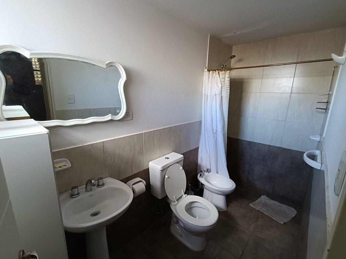 Foto de VENTA DEPARTAMENTO 2 DORMITORIOS COCHERA CERRADO, imagen 1