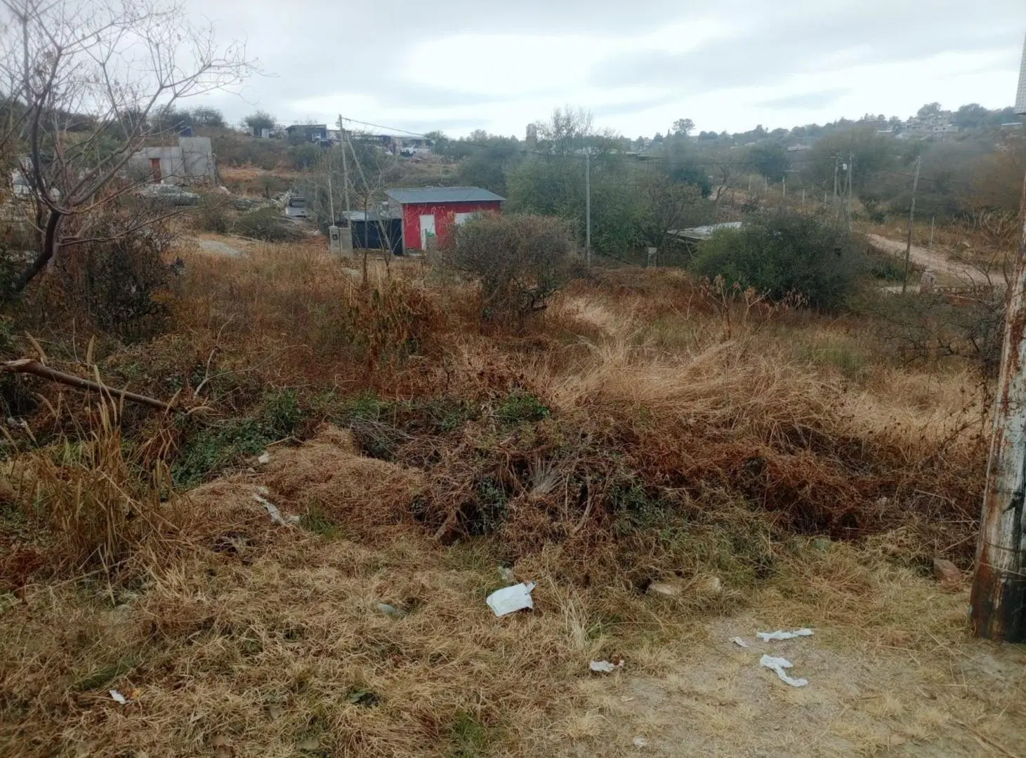 VENTA TERRENO 870M2 ESQUINA EN ESTANCIA VIEJA 8
