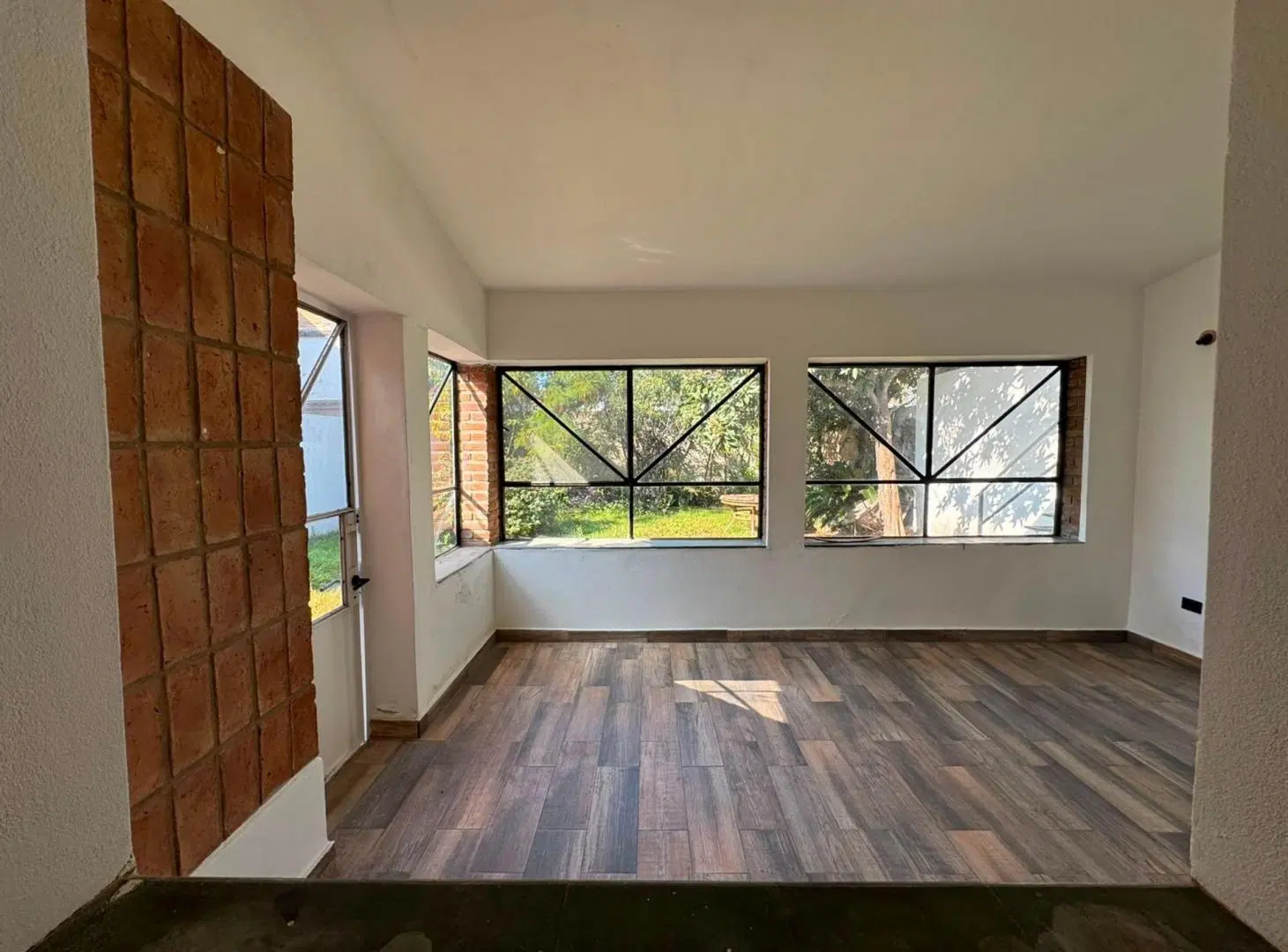 VENTA CASA 2 DORM. B° CENTENARIO. APTA CREDITO 5