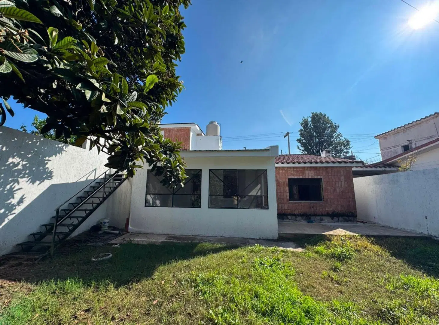 VENTA CASA 2 DORM. B° CENTENARIO. APTA CREDITO 8
