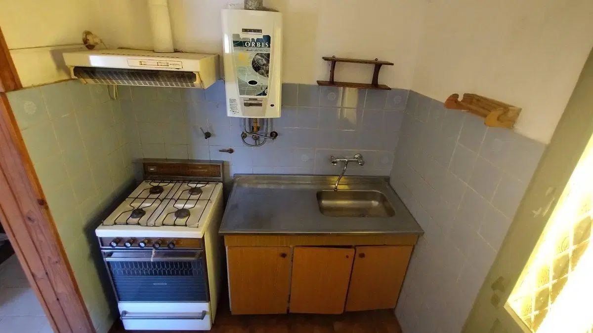 Casa en venta 2 dormitorios en barrio Sarmiento 8