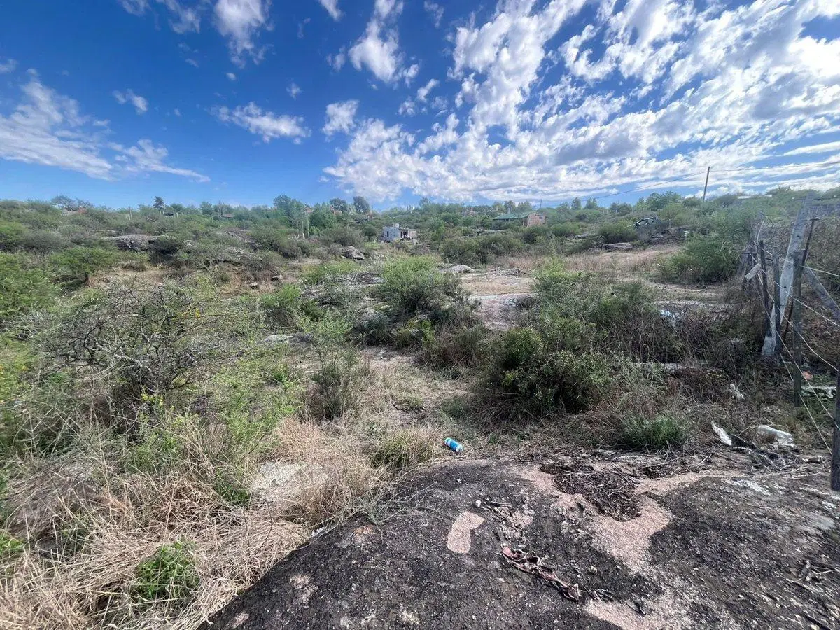 VENTA DE LOTE EN PARQUE SIQUIMAN 1875 M2 5