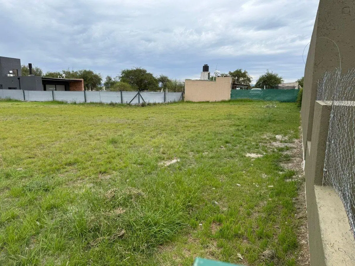 LOTE EN VENTA 570 M2 VIEJA ESTANCIA JUAREZ CELMAN 4