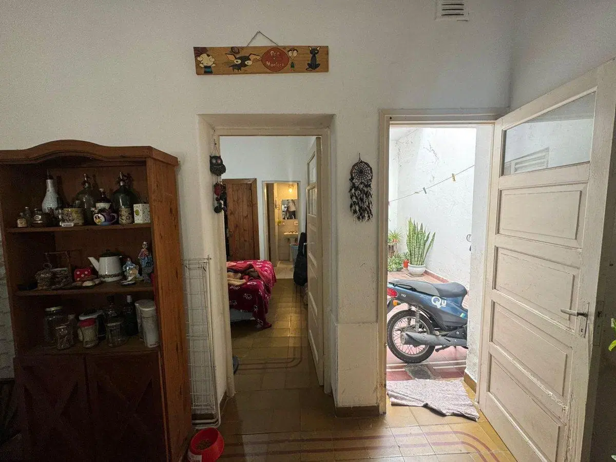 VENTA CASA 1 DORMITORIO. B° GENERAL PUEYRREDON. 8