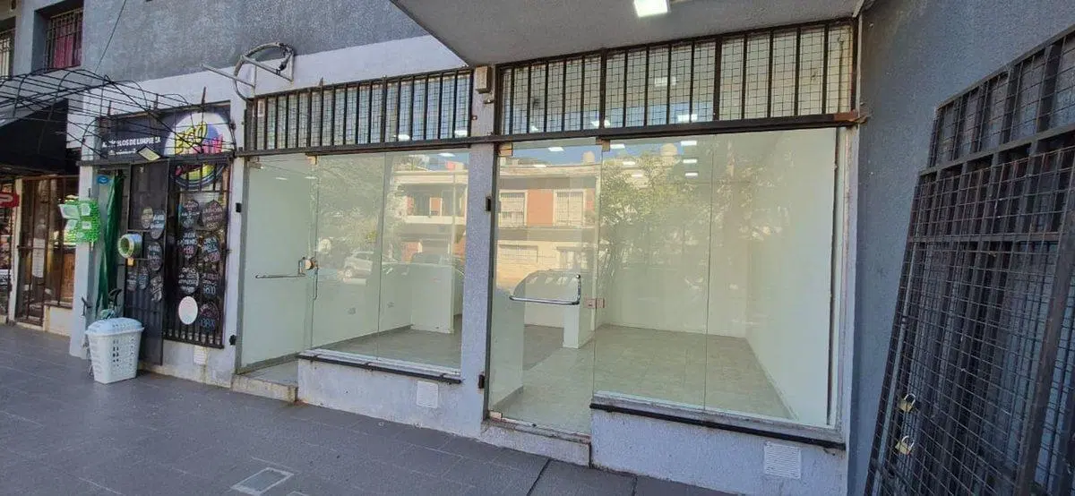 VENTA 2 LOCALES COMERCIALES EN ALTA CORDOBA 8