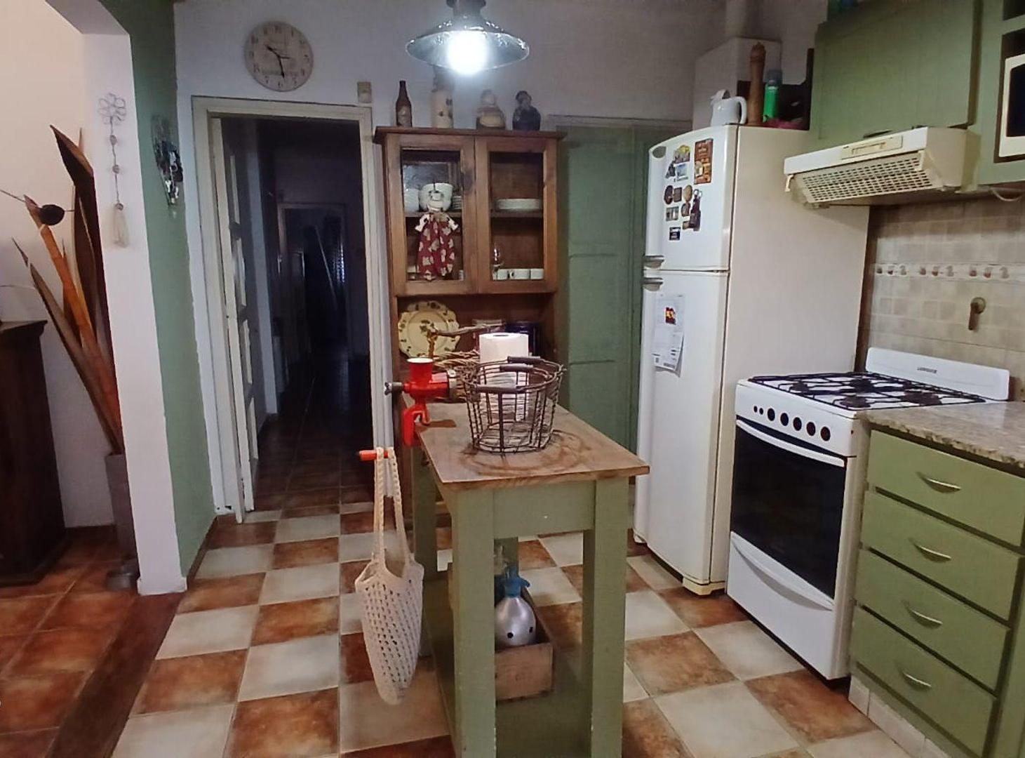 Foto de VENTA CASA TALLERES OESTE 4 DORMITORIOS, imagen 3