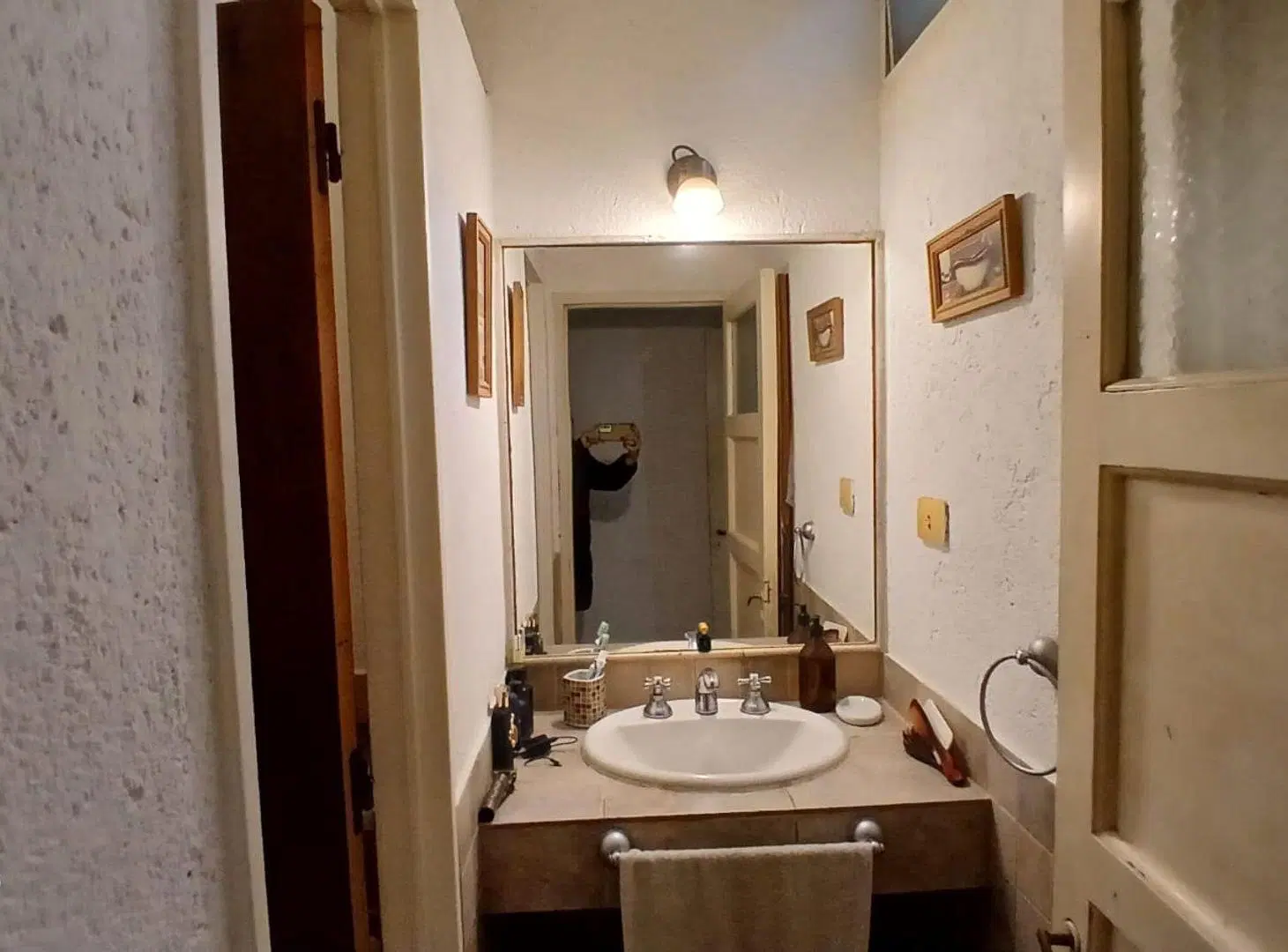 VENTA CASA TALLERES OESTE 4 DORMITORIOS 1
