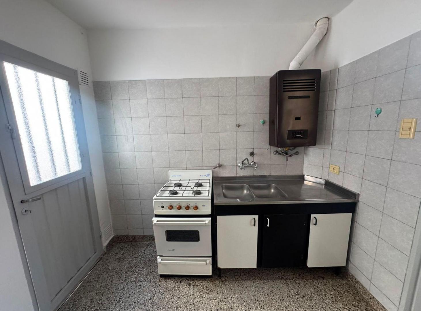 Foto de VENTA DEPTO PH 1 DORMITORIO. B VILLA REVOL ANEXO, imagen 1