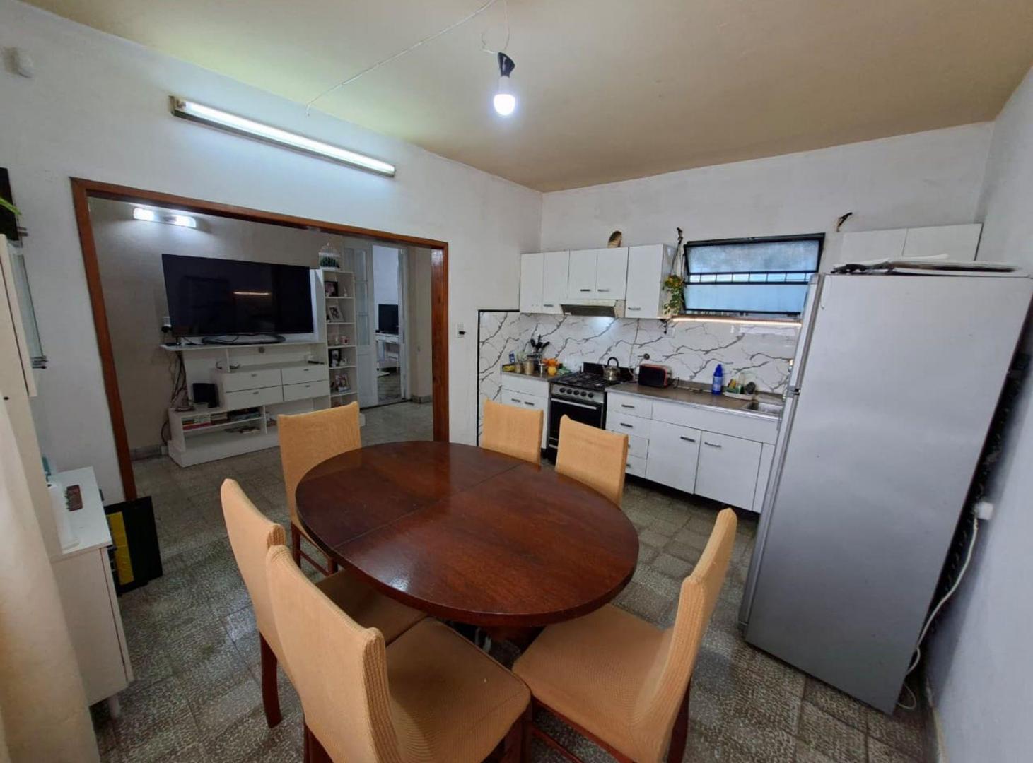 Foto de VENTA CASA 3 DORMITORIOS COCHERA PATIO B EMPALME, imagen 5