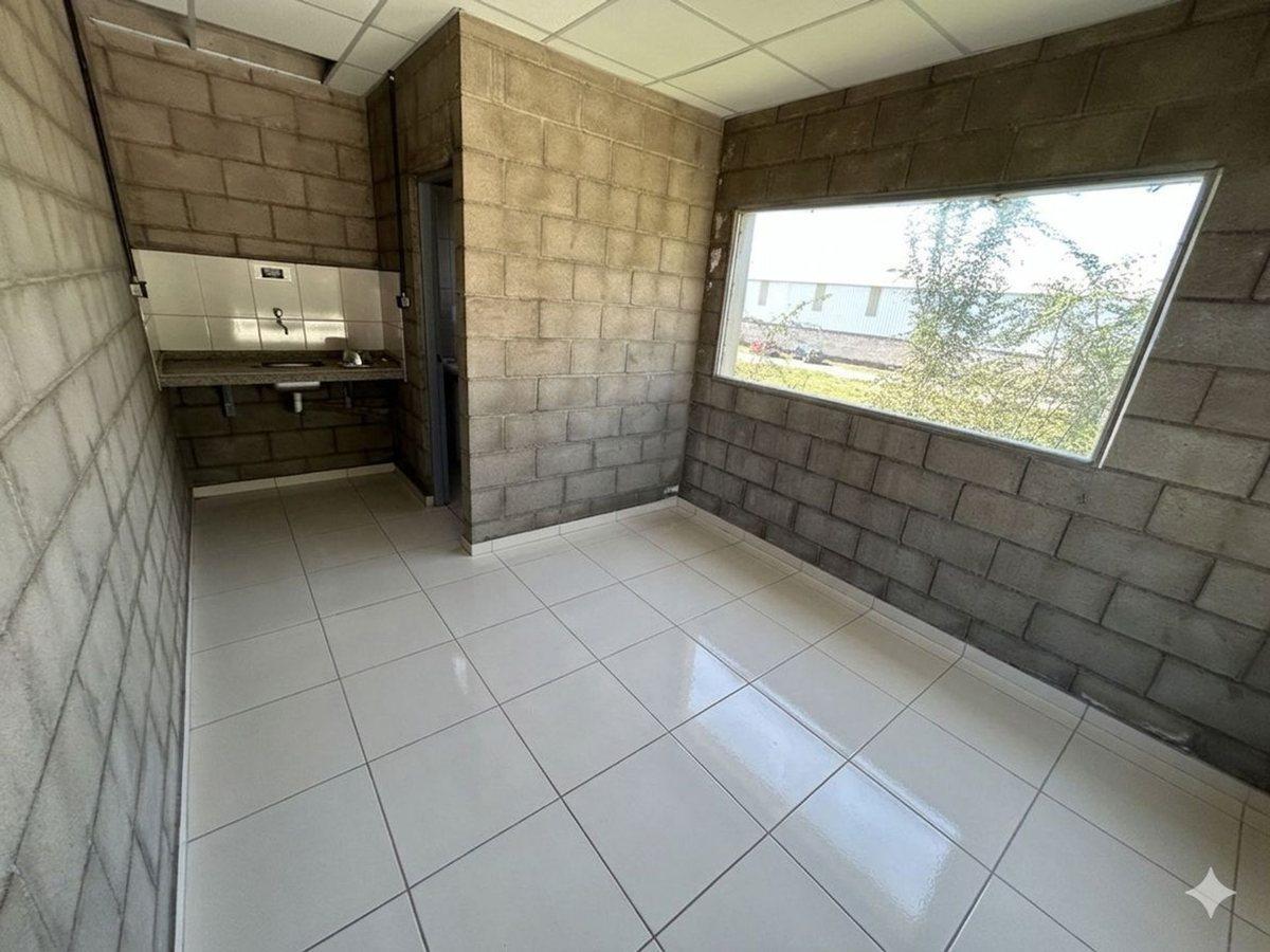 Foto de GALPÓN EN VENTA EXCELENTE UBICACIÓN ESTRATÉGICA, imagen 2