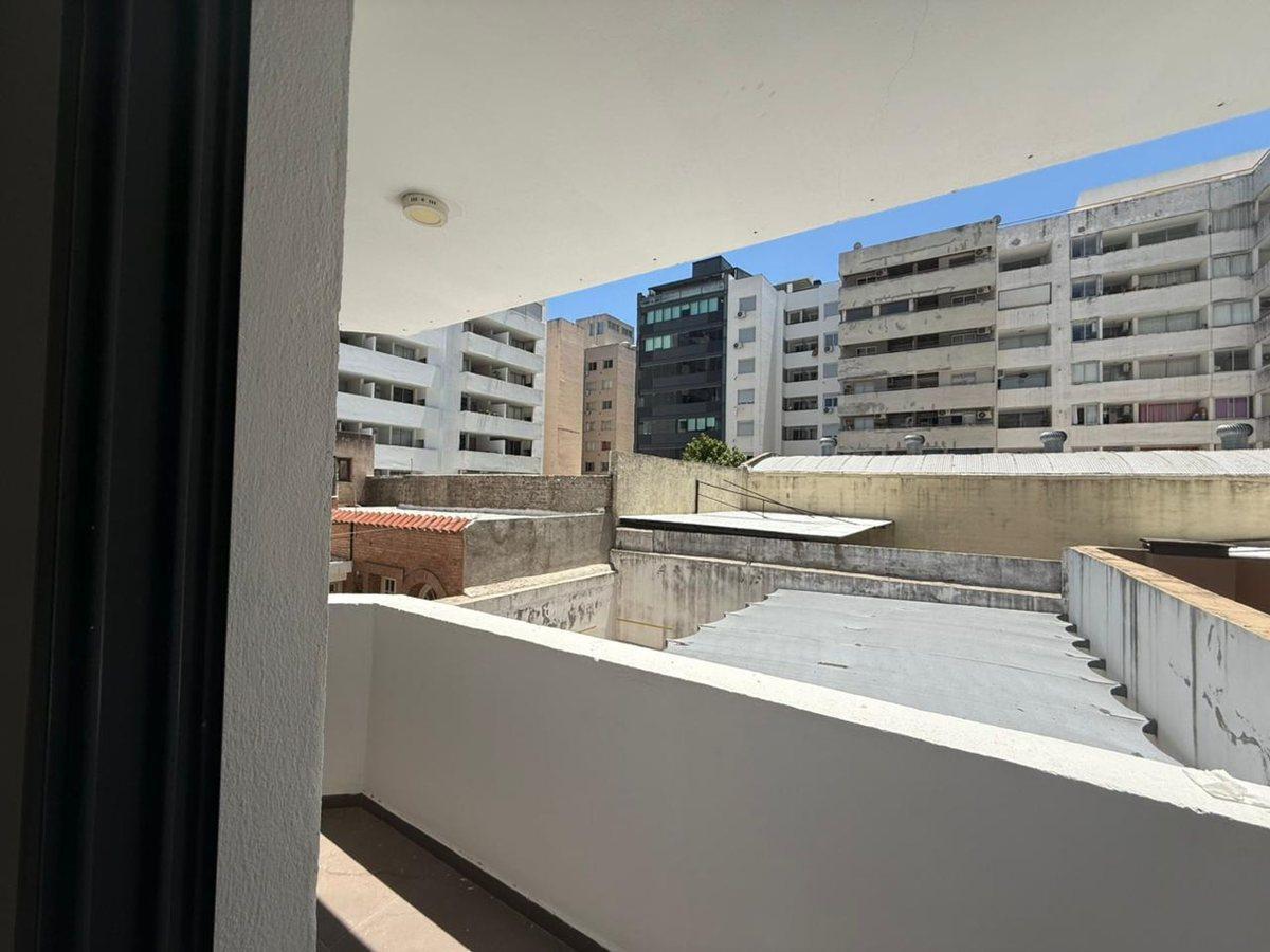 Foto de DEPTO 1 DORM. Y BALCON + AMENITIES B° GENERAL PAZ, imagen 4
