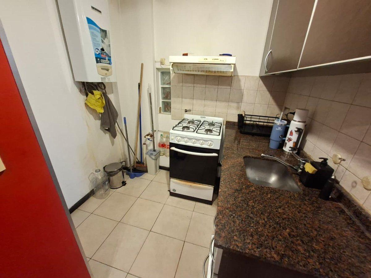 Foto de VENTA DEPTO 1 DORM. Y BALCON. B° NUEVA CORDOBA, imagen 2