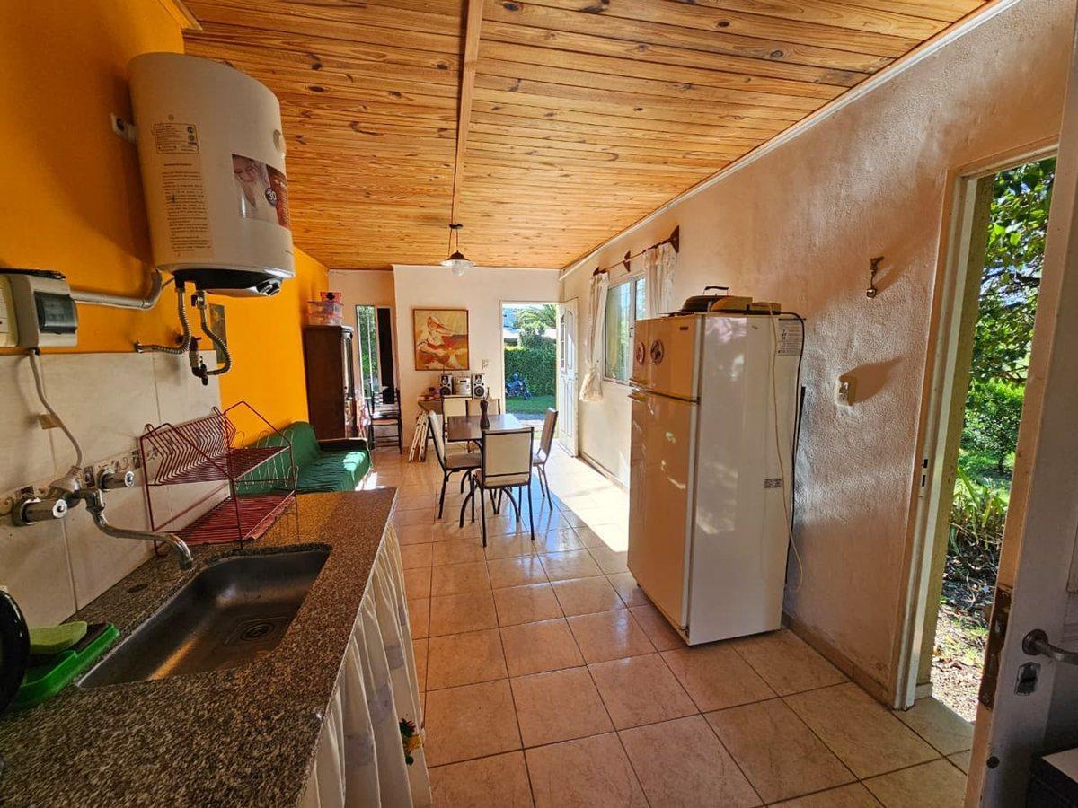 Foto de VENTA CASA 2 DORMITORIOS AGUA DE ORO, imagen 5