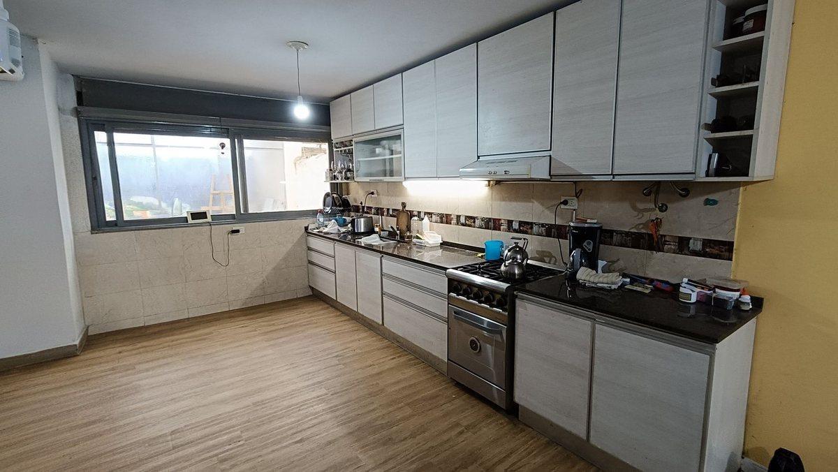 Foto de VENTA CASA B° MAIPU 3 DORMITORIOS APTO CREDITO, imagen 2