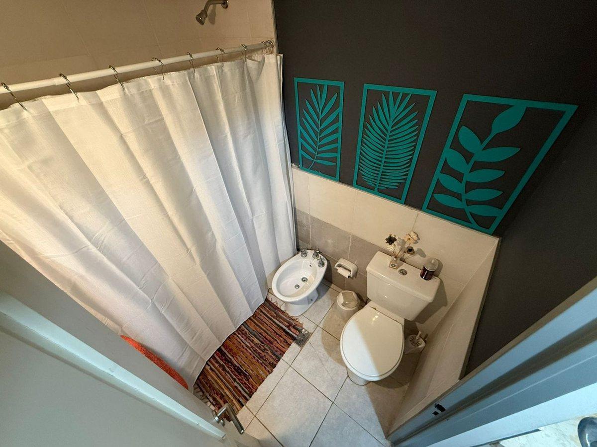 Foto de VENTA DEPARTAMENTO 1 DORMITORIO BARRIO ALBERDI, imagen 1