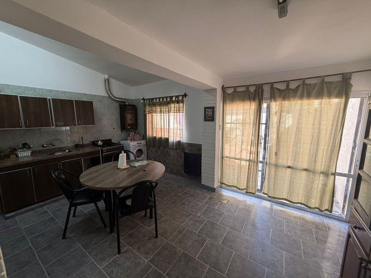 Foto de VENTA CASA + DEPTO EN ALTA CORDOBA, imagen 2
