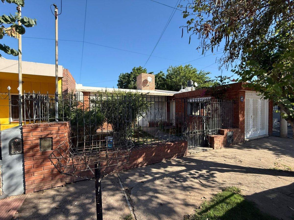 Foto de VENTA CASA + DEPTO EN ALTA CORDOBA, imagen 1