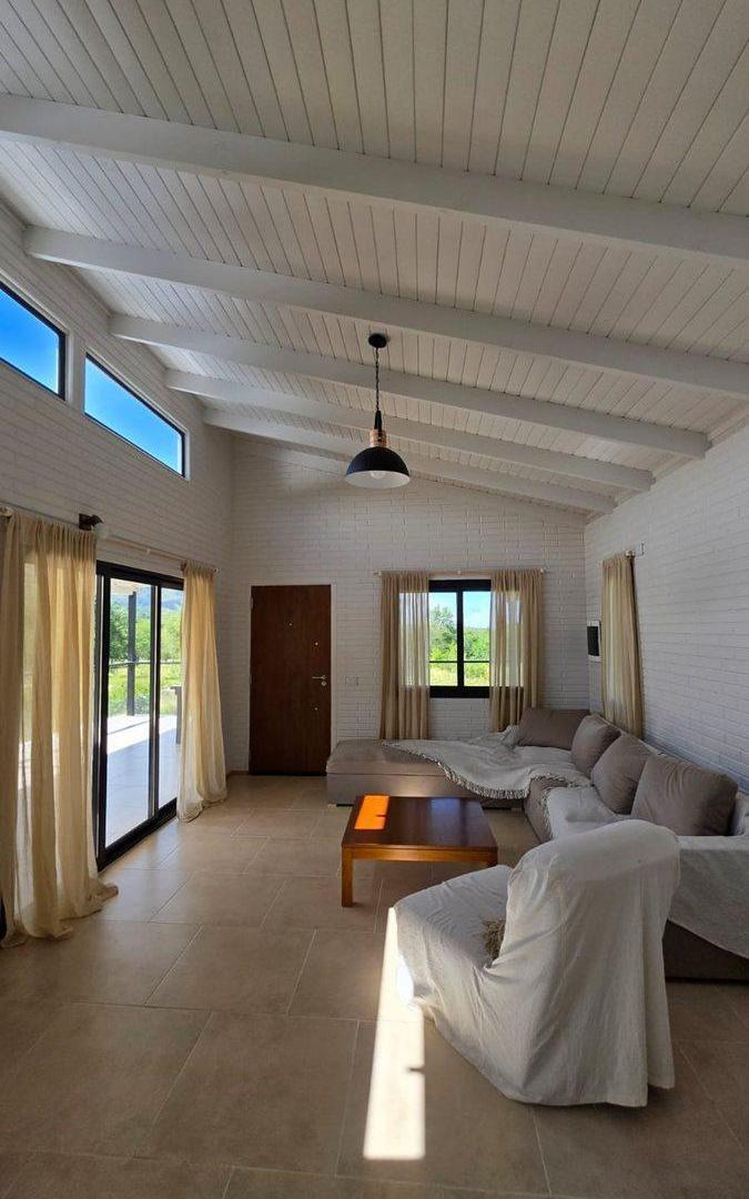 Foto de CASA CATEGORIA 4 DORMITORIOS COUNTRY V. GIARDINO, imagen 2