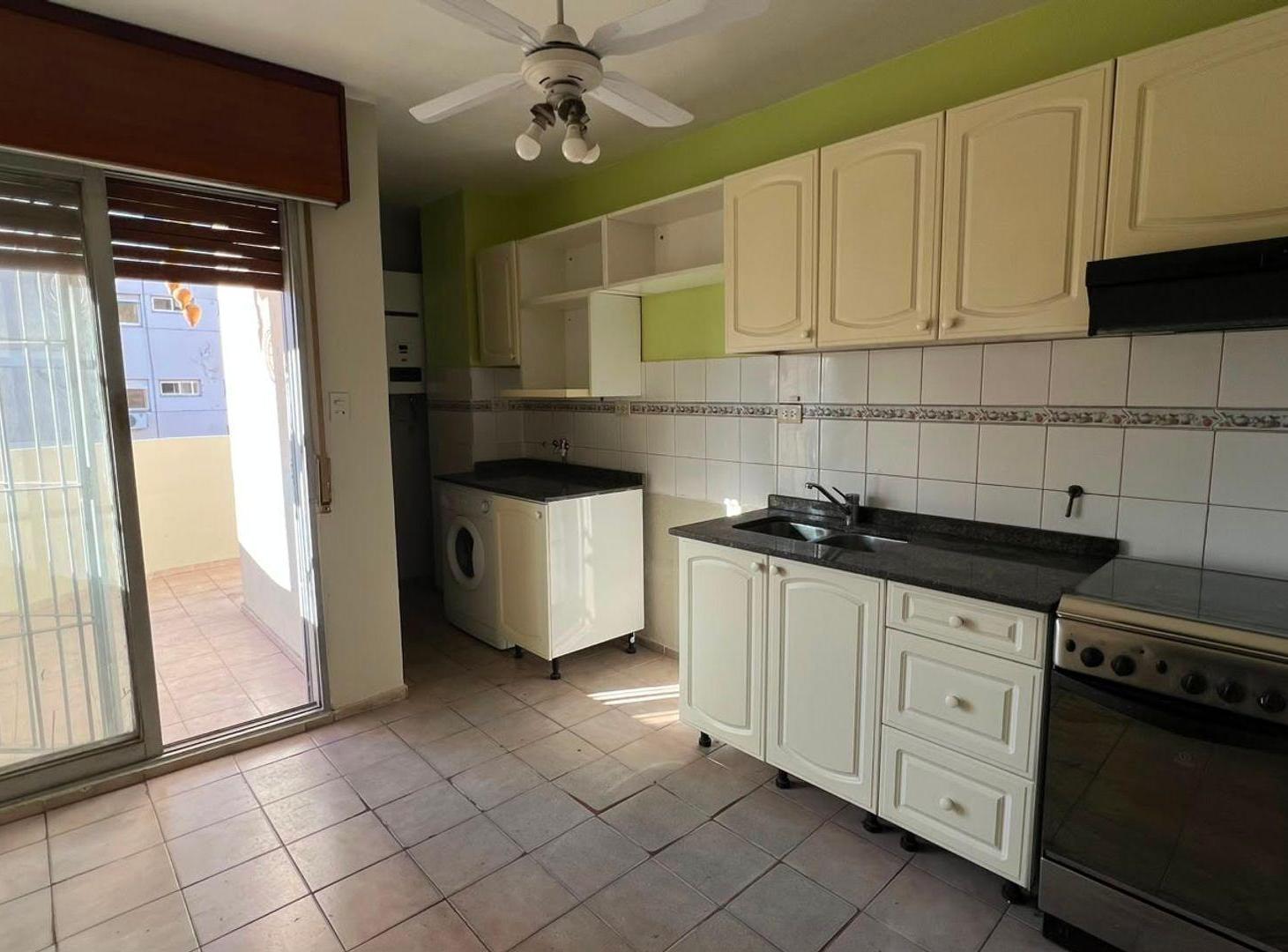 Foto de ALQUILER DEPARTAMENTO 3 DORMITORIOS B ALBERDI, imagen 1