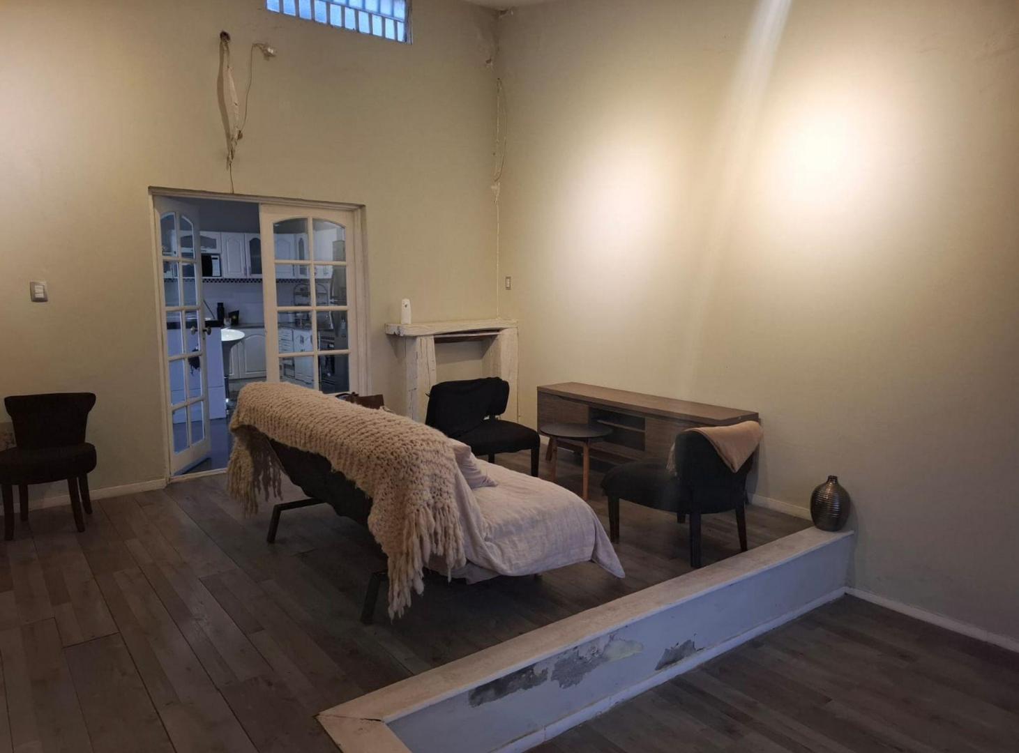 Foto de VENTA CASA 3 DORMITORIOS Y PILETA BARRIO ACOSTA, imagen 3