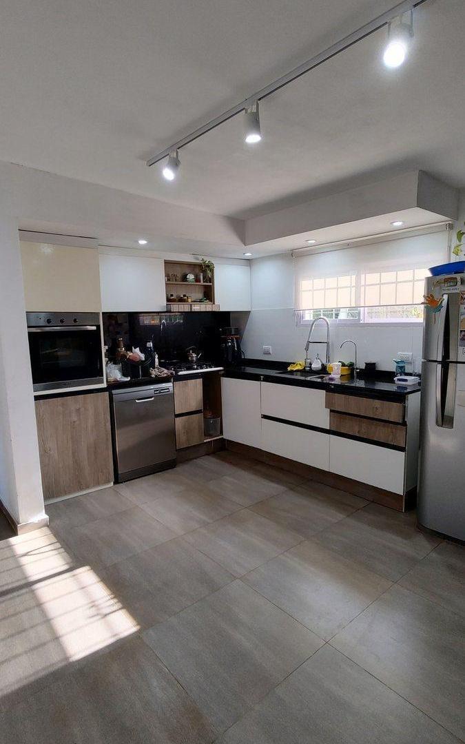 Foto de SE VENDE QUINTA CON 2 CASAS EN ZONA MAL. ARGENTINA, imagen 3