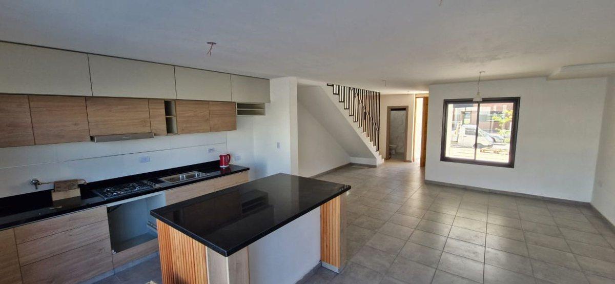 Foto de DUPLEX 3 DORMITORIO Y 3 BAÑOS EN ETAPA 2 DOCTA, imagen 1