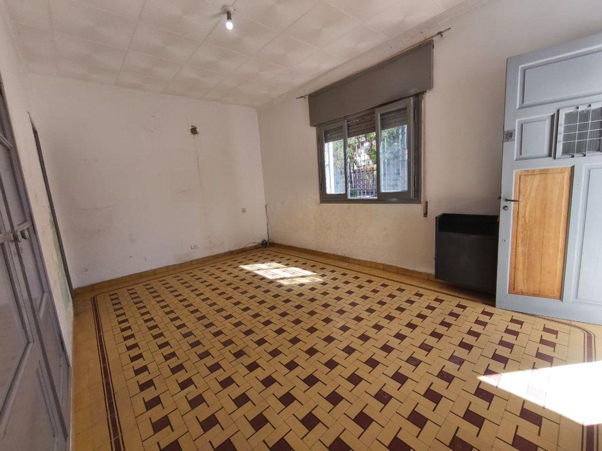 Foto de VENTA CASA TRES DORMITORIOS BARRIO COLON ESCRITURA, imagen 4