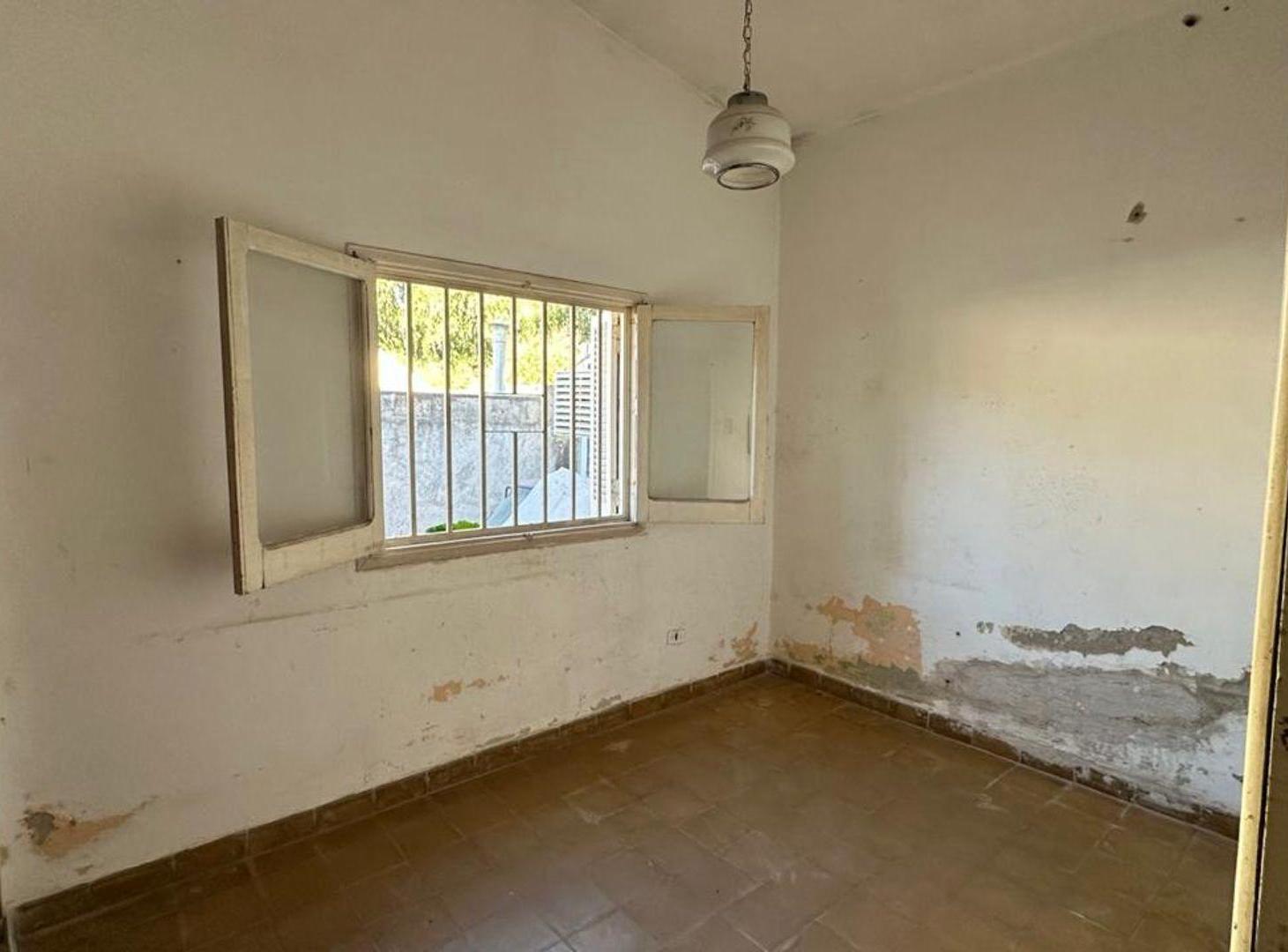 Foto de EN VENTA CASA A REFACCIONAR EN RIO CEBALLOS, imagen 1