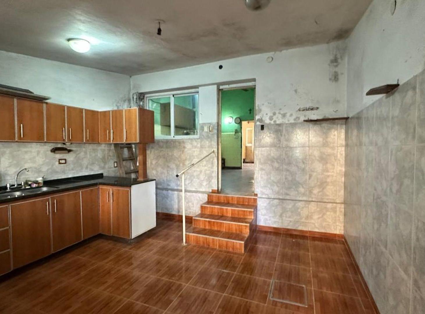 Foto de EN VENTA CASA A REFACCIONAR EN RIO CEBALLOS, imagen 5