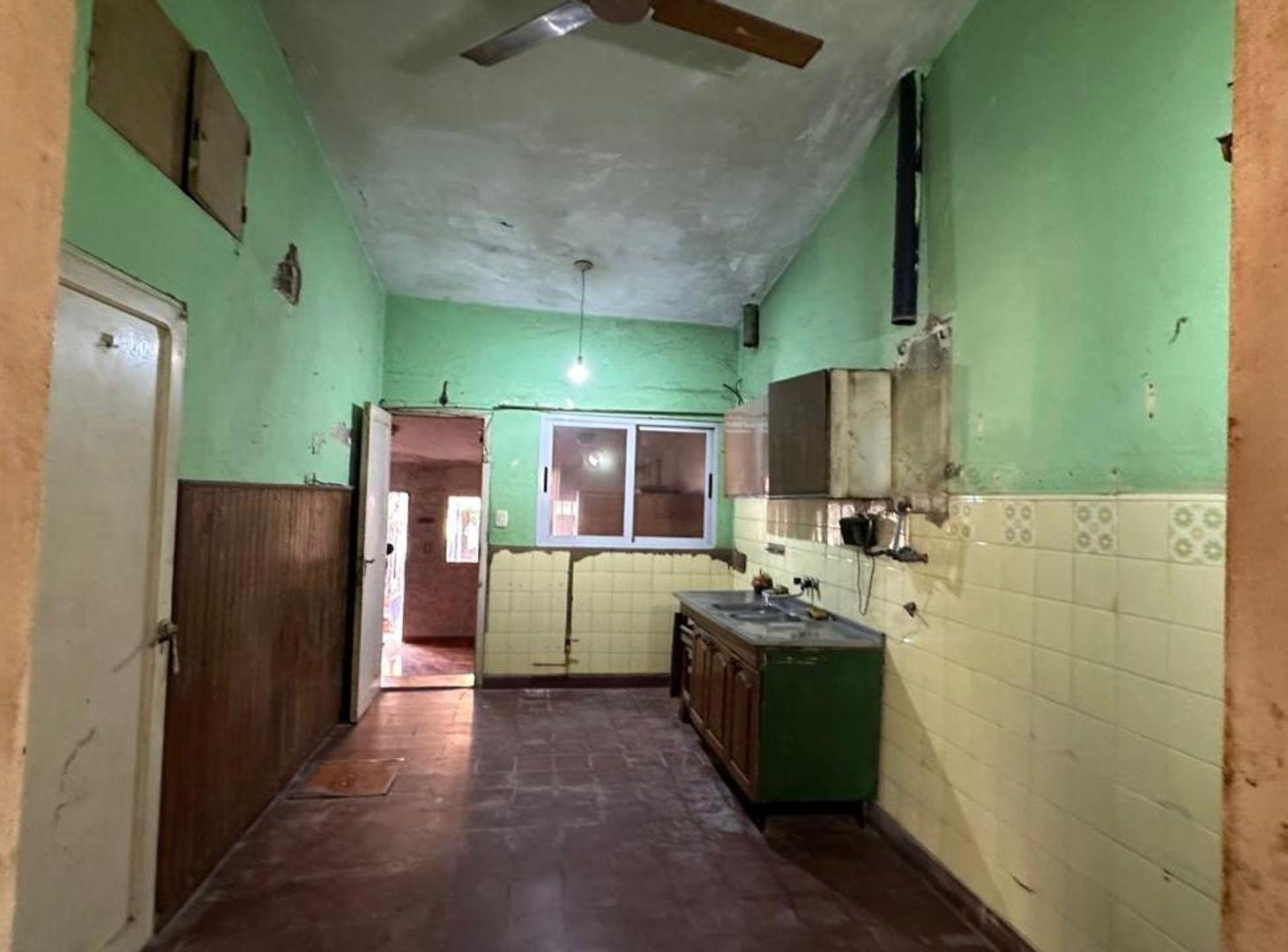 Foto de EN VENTA CASA A REFACCIONAR EN RIO CEBALLOS, imagen 4