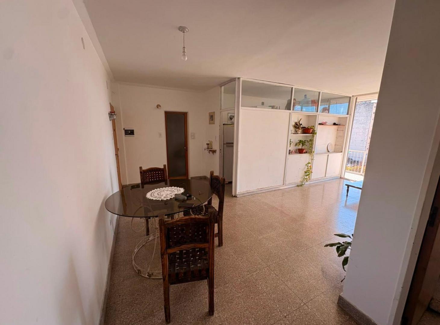 Foto de VENDE DEPARTAMENTO 3 DORMITORIOS EN BARRIO CENTRO, imagen 4