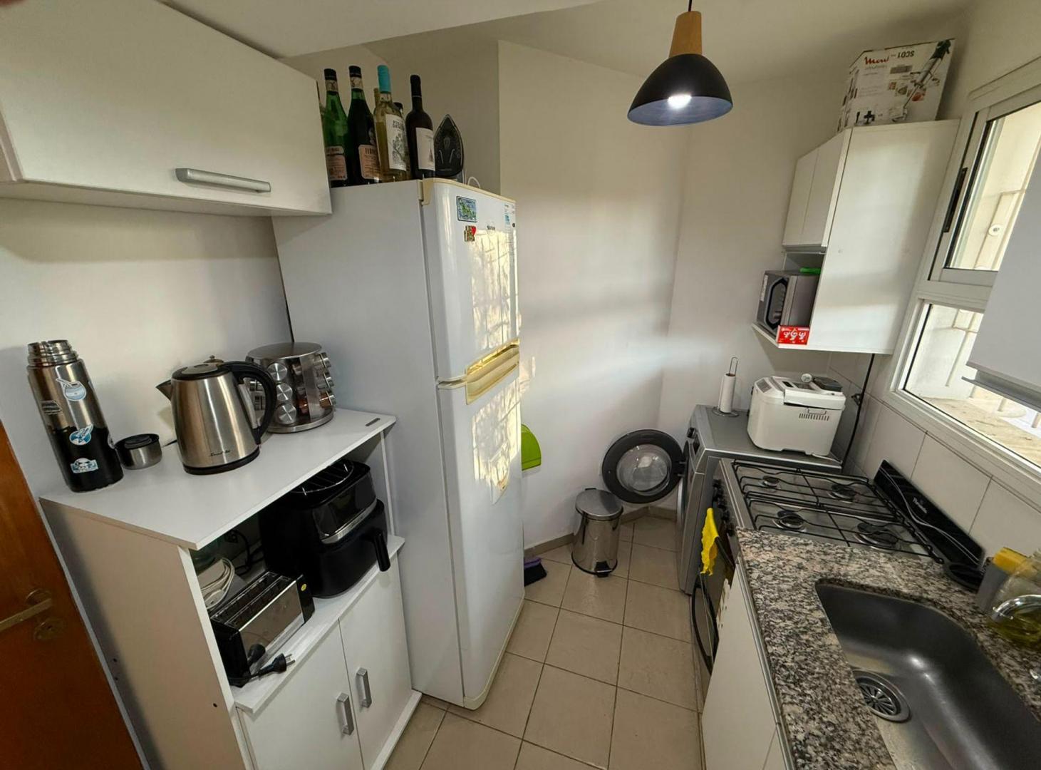 Foto de VENTA DE DEPARTAMENTO 1 DORMITORIO ALTA CBA, imagen 2