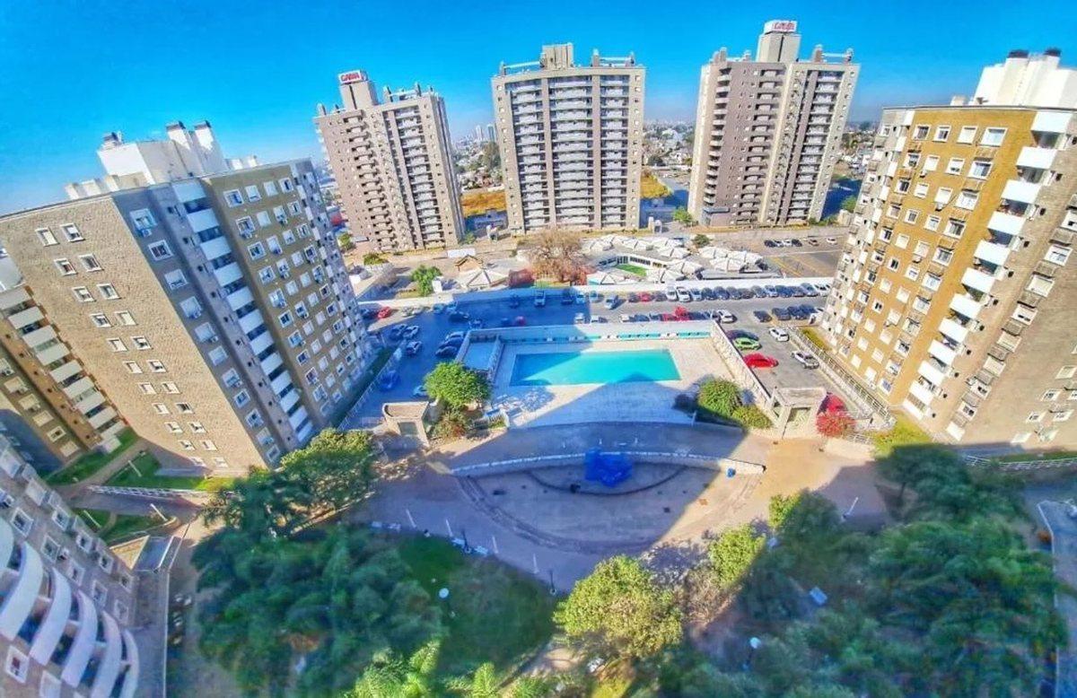 Foto de VENTA COCHERA - COMPLEJO VILLASOL - BARRIO PRIVADO, imagen 4