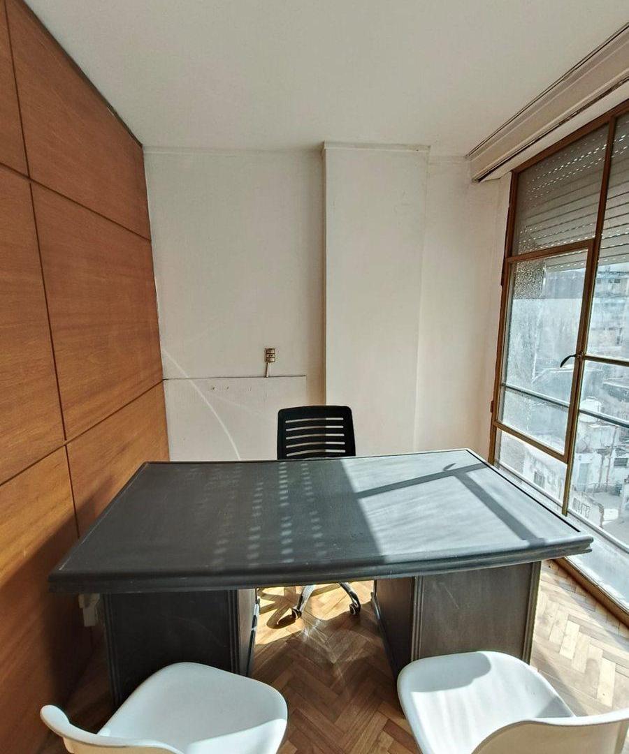 Foto de OFICINA EN VENTA B CENTRO BAÑO PRIVADO, imagen 2