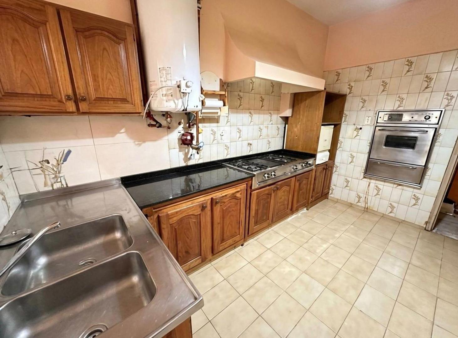 Foto de VENTA CASA 3 DORMITORIOS LA CALERA APTO CREDITO, imagen 5