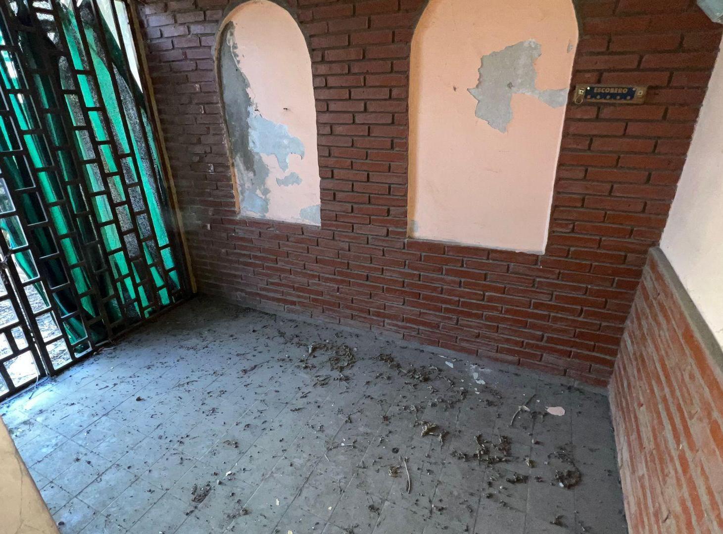 Foto de VENTA CASA 4 DORMITORIOS + GALPON SOBRE CAÑADA, imagen 4
